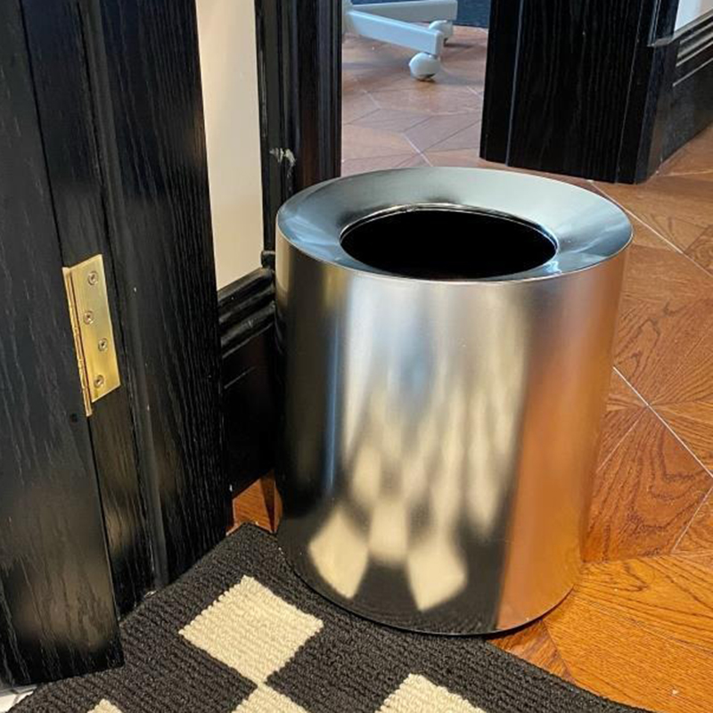 Kosze na śmieci z tworzywa szt – Compost Bin Countertop recenzja i cena